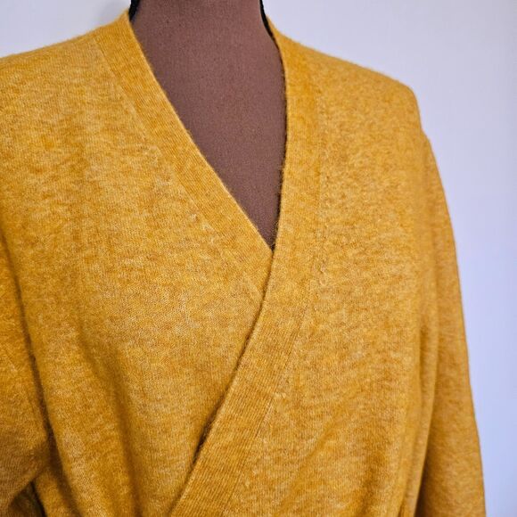 VERONICA BEARD Estella Cardigan Belted Yellow Sweater Baby Alpaca Blend Size M - Picture 9 of 14